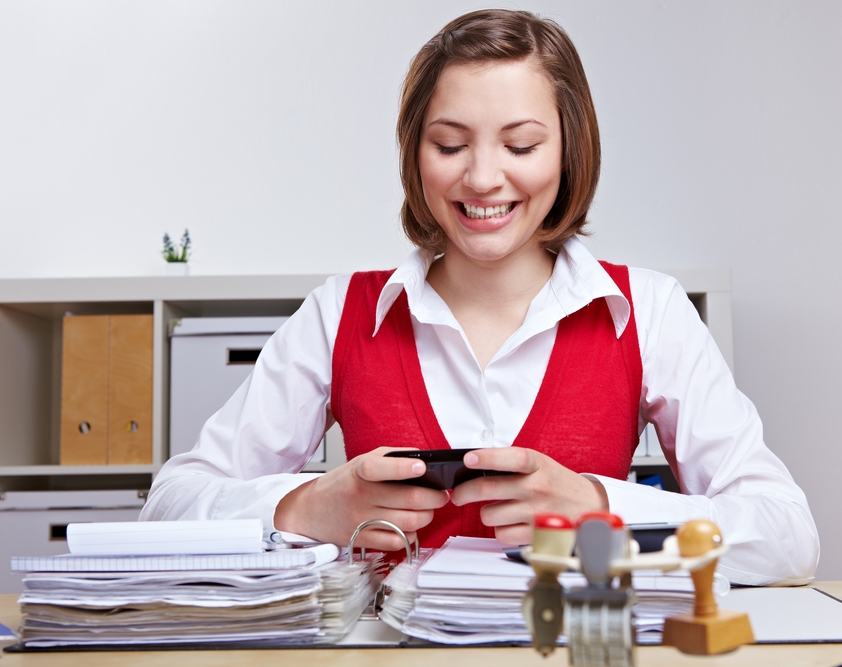 Distracciones que amenazan nuestro trabajo en internet| Blog – UTEL