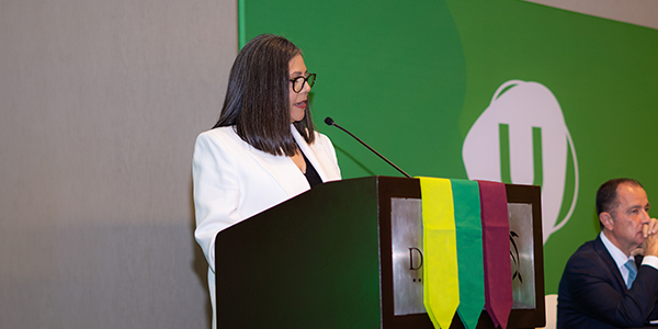 discurso-claudia-mejia-ceremonia-de-graduacion-peru-2025