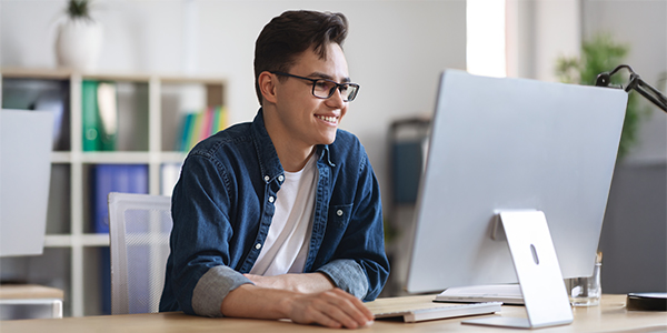 carreras con validez oficial Utel