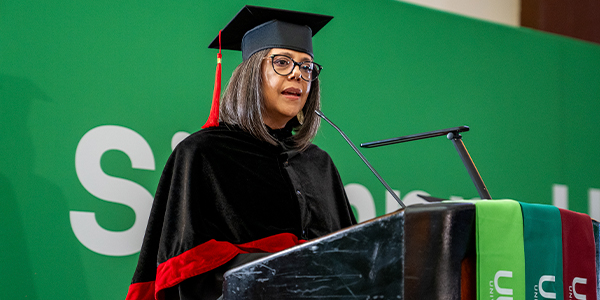 Discurso-de-la-Vicerrectora-en-la-Ceremonia-de-Graduacion